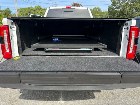 Used 2024 Ford F250 Lariat w/ Lariat Ultimate Package image 21