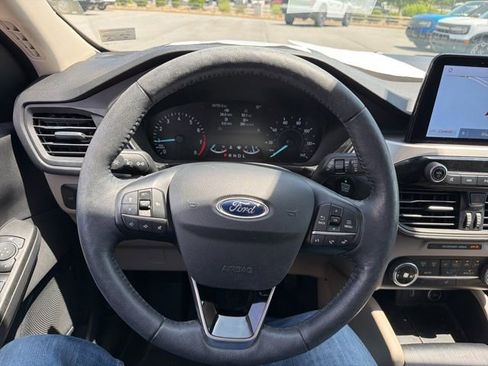Used 2020 Ford Escape SEL FWD image 16