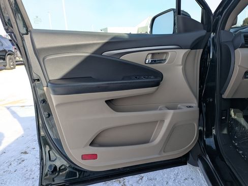 Certified 2017 Honda Pilot EX-L image 11