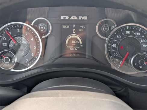 Used 2025 RAM 1500 Big Horn AWD/4WD image 31