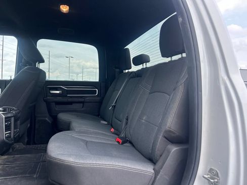 Used 2024 RAM 3500 Big Horn w/ Night Edition AWD/4WD image 5