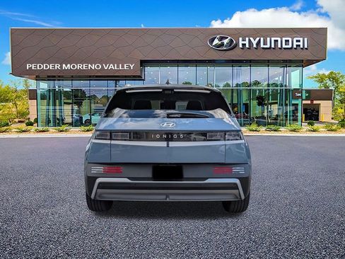 Used 2025 Hyundai Ioniq 5 SEL image 5