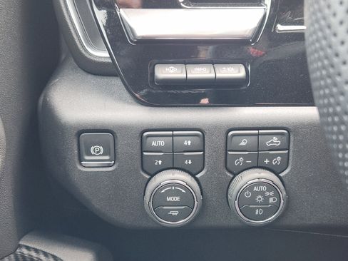 New 2026 Chevrolet Silverado 2500 LTZ w/ LTZ Plus Package image 24