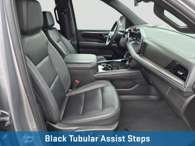 Used 2025 Chevrolet Tahoe Z71 AWD/4WD image 13