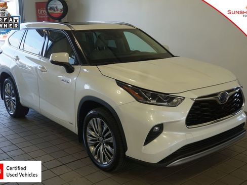 Used 2020 Toyota Highlander Platinum image 1