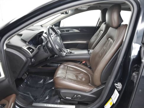 Used 2014 Lincoln MKZ AWD image 13