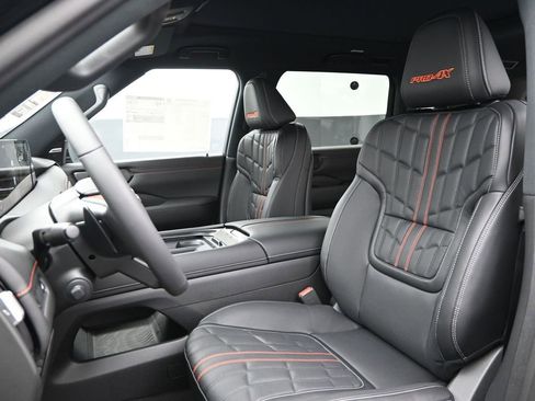 New 2026 Nissan Armada PRO-4X image 15