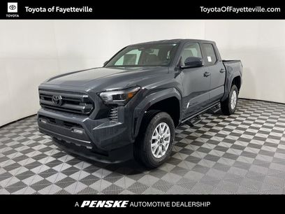 New 2025 Toyota Tacoma SR5