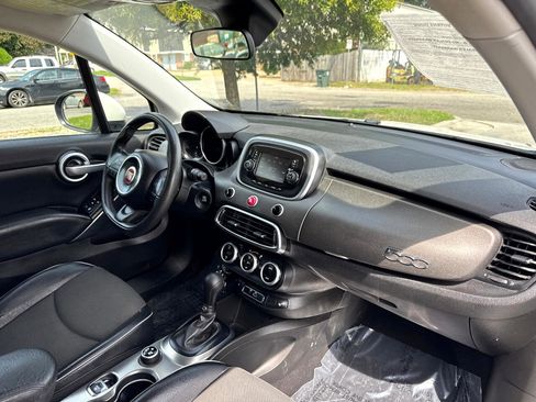 Used 2017 FIAT 500X Trekking image 19