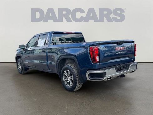 Used 2023 GMC Sierra 1500 SLE w/ X31 Off-Road Package image 4