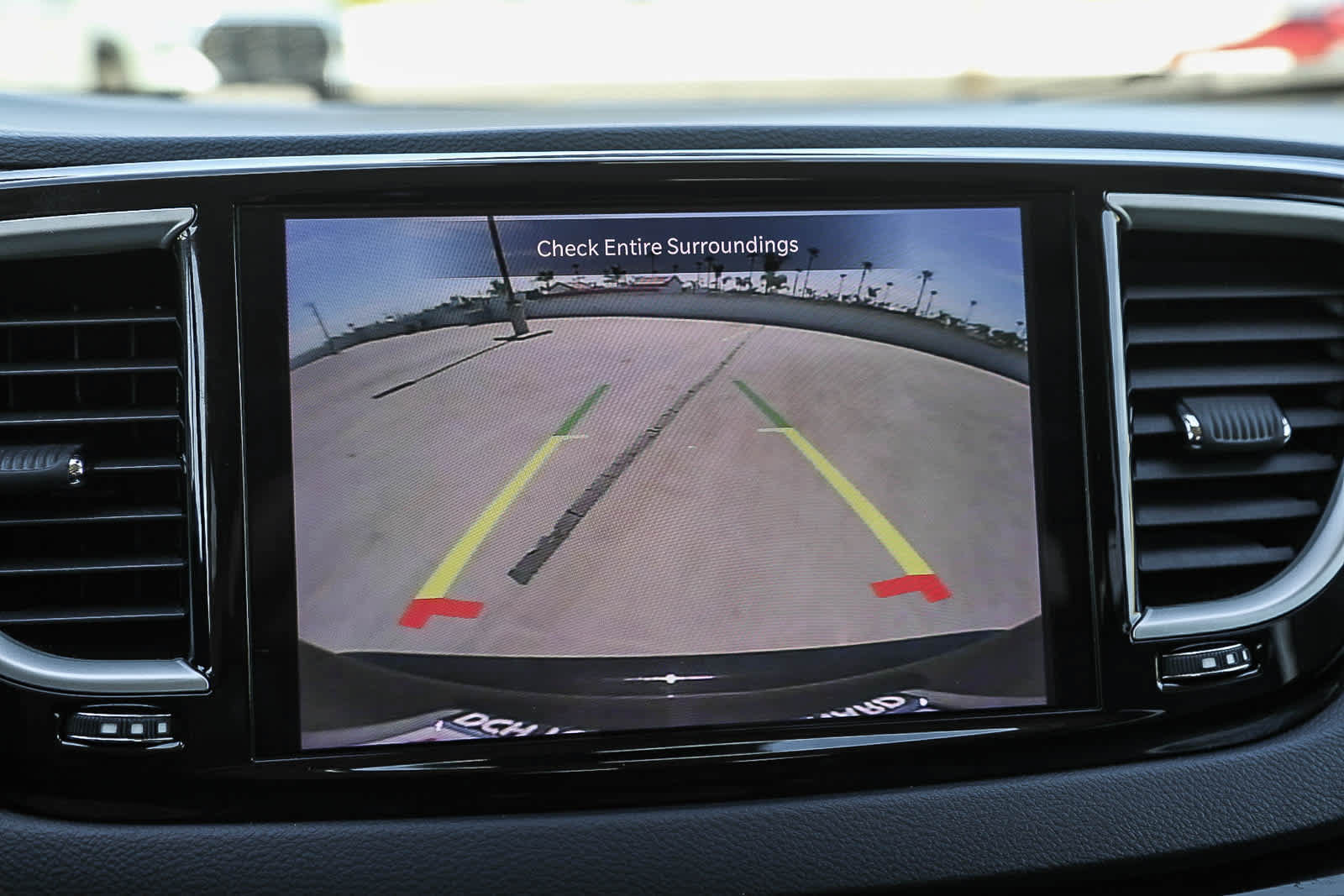 Used 2022 Chrysler Pacifica Touring-L FWD image 24