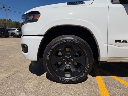 New 2026 RAM 1500 4x4 Crew Cab image 4