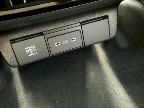 Used 2025 Acura MDX SH-AWD w/ Technology Package image 18