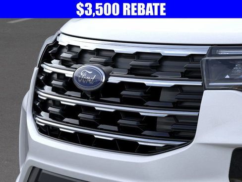 New 2026 Ford Explorer Active w/ Active Comfort Package image 17