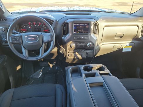 New 2026 GMC Sierra 3500 Pro w/ Convenience Package image 18