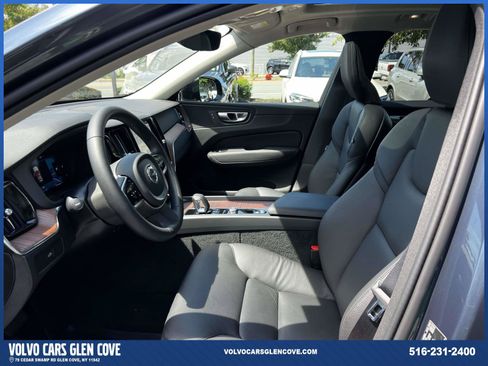Certified 2024 Volvo XC60 B5 Plus w/ Climate Package AWD/4WD image 15