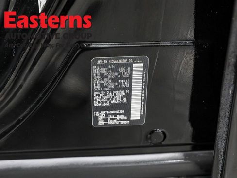 Used 2024 Nissan Armada SV image 38