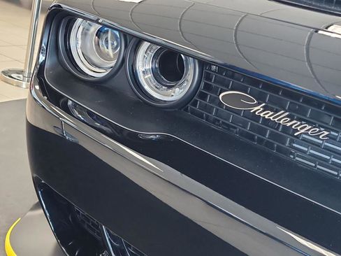 Used 2023 Dodge Challenger SRT Hellcat Redeye image 4