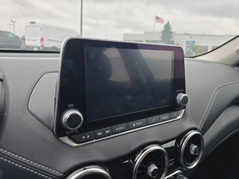 Used 2023 Nissan Sentra SV image 28