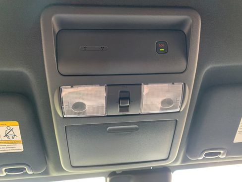Used 2024 Nissan Frontier Pro-X RWD image 19