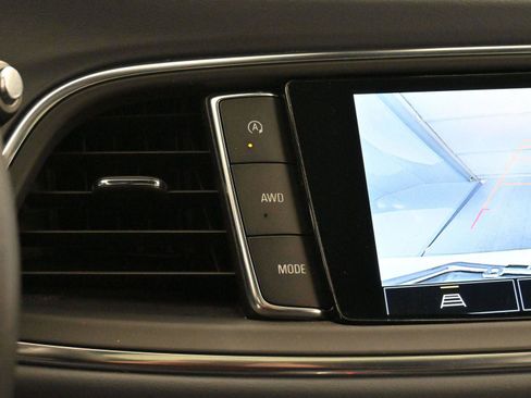 Used 2023 Buick Enclave Essence w/ Experience Buick Package image 23