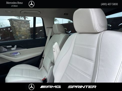 New 2026 Mercedes-Benz GLS 580 4MATIC image 23