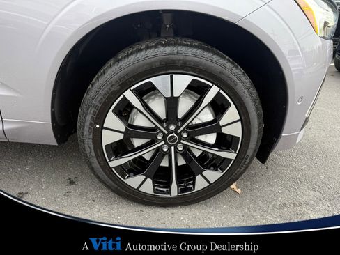 Used 2026 Volvo XC60 B5 Plus w/ Protection Package Premier image 10
