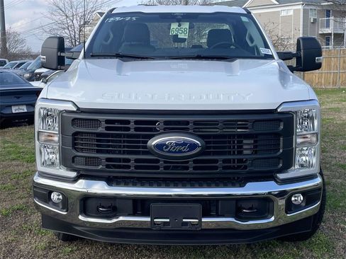 New 2026 Ford F250 XL w/ XL Chrome Package image 8