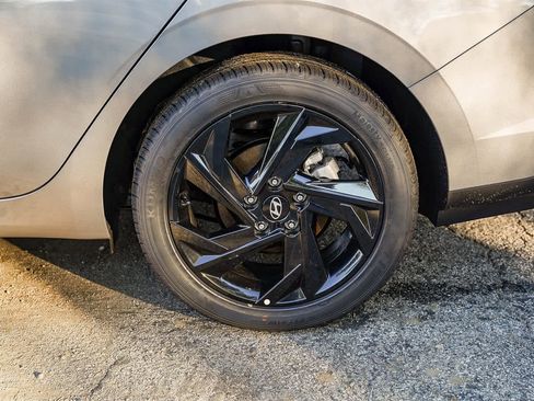 New 2026 Hyundai Elantra Sport image 7