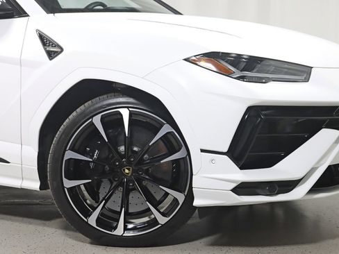 Used 2024 Lamborghini Urus S image 5