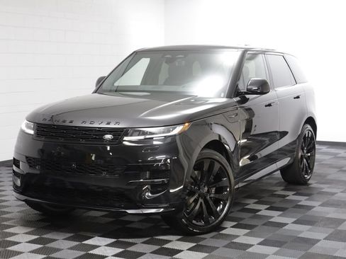 New 2027 Land Rover Range Rover Sport Dynamic SE AWD/4WD image 1