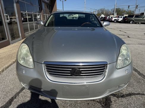 Used 2002 Lexus SC 430 Convertible RWD image 3
