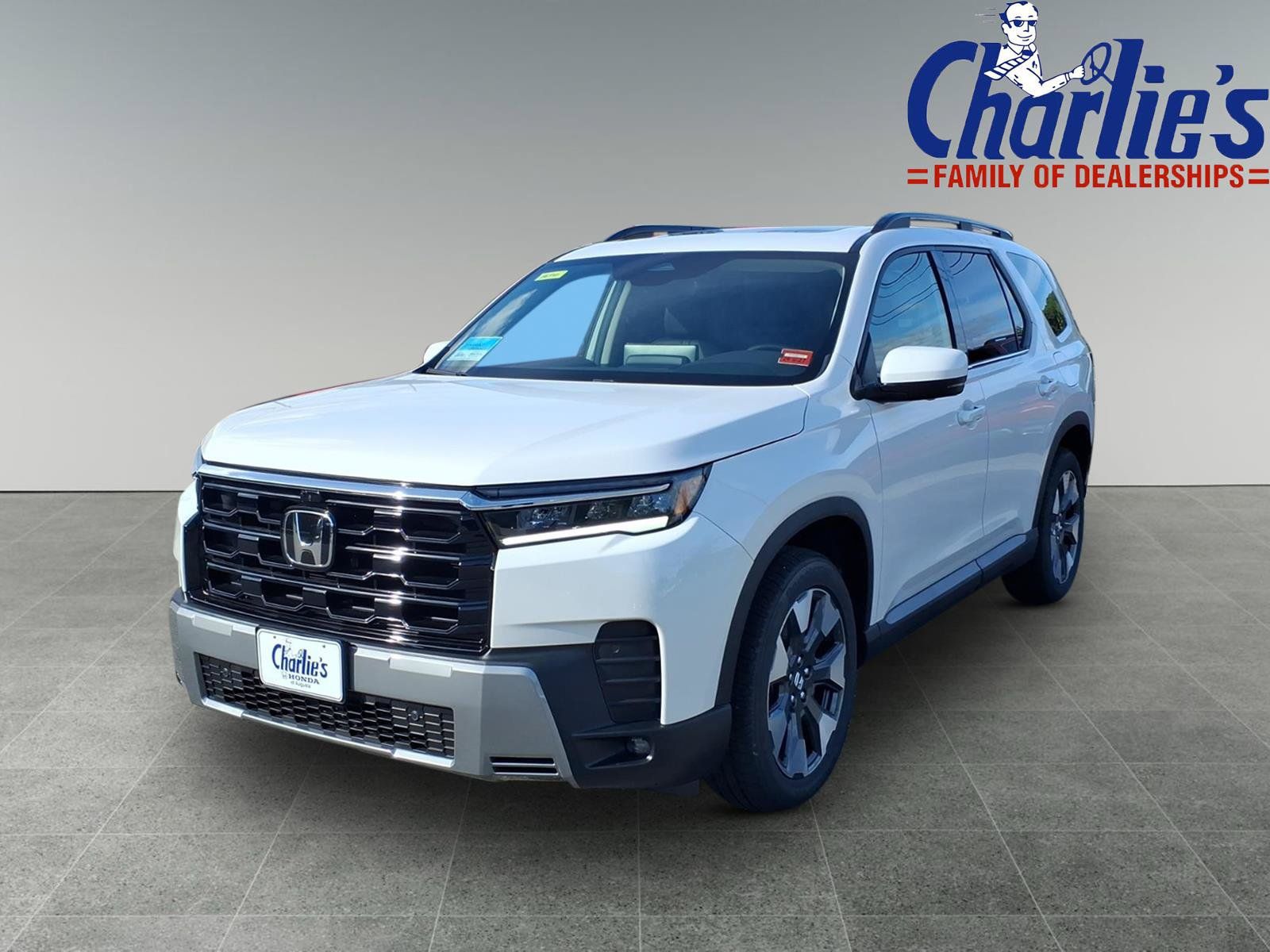 New 2026 Honda Pilot Touring image 1