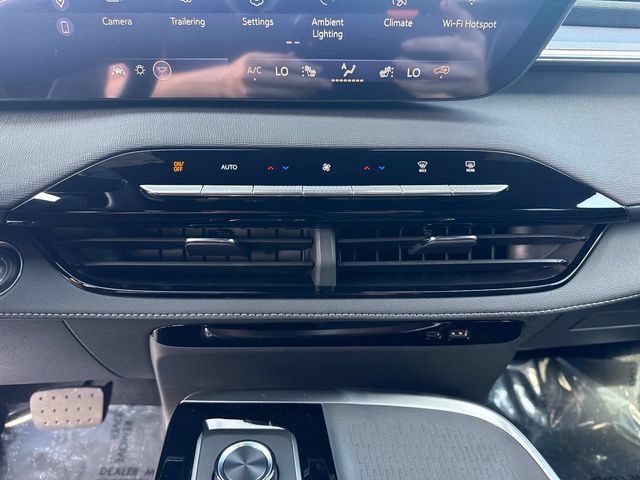 New 2026 Buick Enclave Sport Touring w/ Power Package FWD image 28