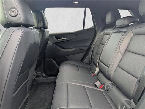 New 2026 Chevrolet Equinox LT w/ Convenience Package II image 17