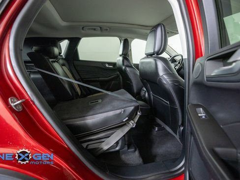 Used 2021 Ford Escape Titanium w/ Titanium Elite Package AWD/4WD image 42