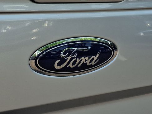 Used 2017 Ford F150 Lariat AWD/4WD image 29