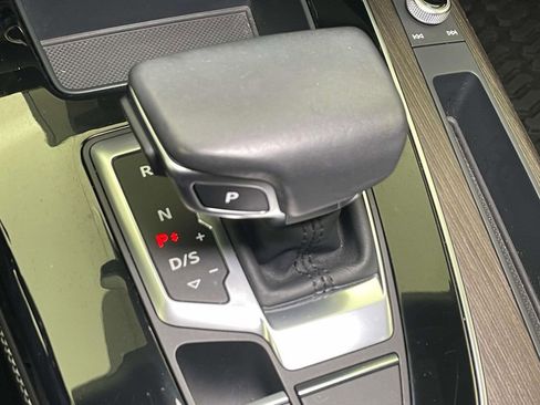 Certified 2022 Audi Q5 2.0T Premium Plus w/ Premium Plus Package image 34