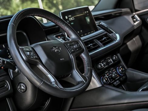 Used 2022 Chevrolet Tahoe RST w/ Luxury Package image 17