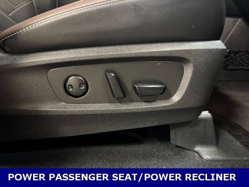 Used 2023 Nissan Pathfinder Platinum w/ Cargo Package image 29