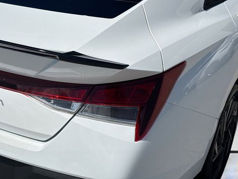 Certified 2025 Hyundai Elantra Sport image 24