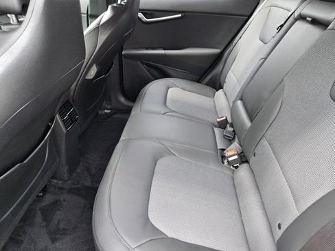 Certified 2023 Kia Niro Wind w/ Wind Preserve Package FWD image 30