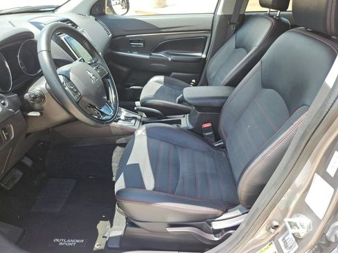 Used 2025 Mitsubishi Outlander Sport SE AWD/4WD image 14