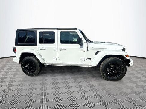 Used 2021 Jeep Wrangler Unlimited Sport AWD/4WD image 5