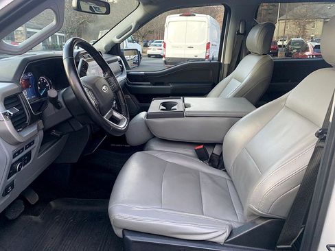 Used 2021 Ford F150 XLT w/ Equipment Group 302A High image 11