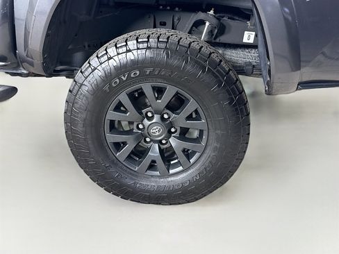 Used 2021 Toyota Tacoma SR5 image 36