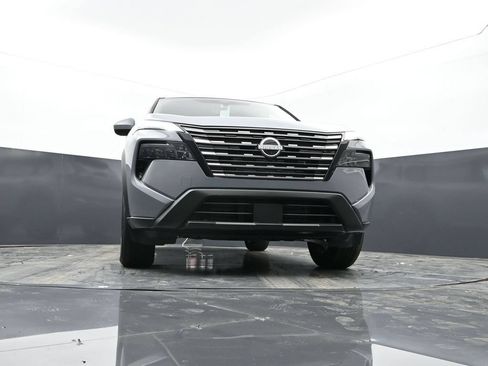 New 2026 Nissan Rogue SV w/ Cold Weather Package AWD/4WD image 26