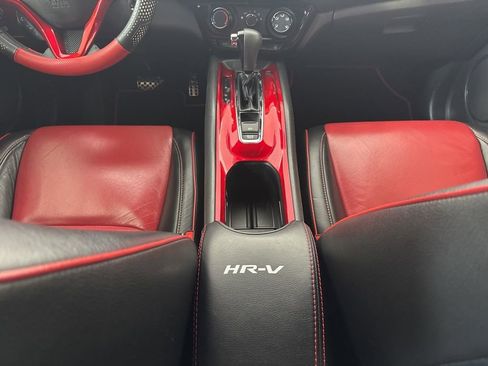 Used 2020 Honda HR-V Sport image 23