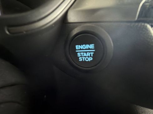 Used 2023 Ford Escape Active AWD/4WD image 17