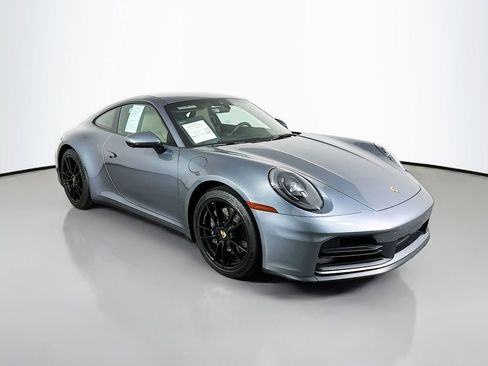 Used 2025 Porsche 911 Carrera image 7